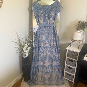 NWT-Azazie Dorit MBD